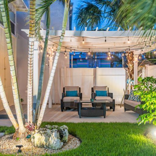 Lovely 2 Bedrooms, Steps Away From The Beach. Bradenton Beach Exterior foto